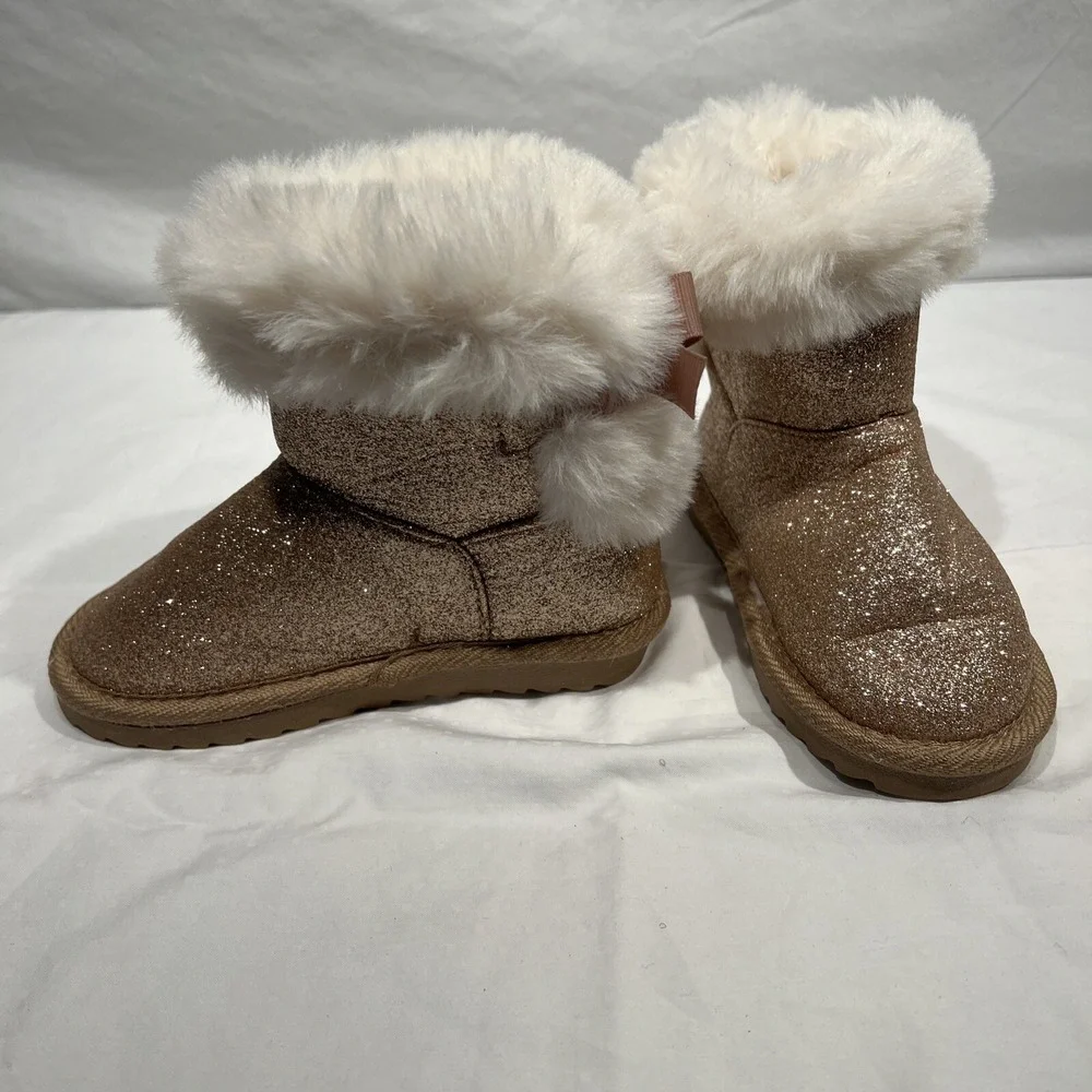 Primark girl fashion boots with fur edge, size‎ 9 Tan gold Color